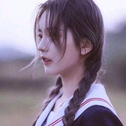 明星网红鸭子是谁呀图片,揭秘网络红鸭子的魅力之谜