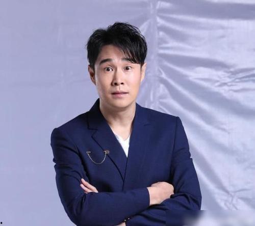铁岭明星网红是谁啊,揭秘铁岭明星网红之谜