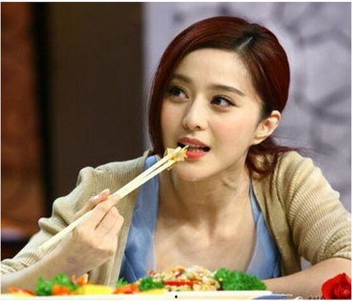 东北明星网红做饭是谁,“东北明星网红烹饪秘籍大揭秘！”