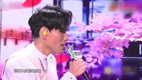 明星网红唱国际歌,明星网红共唱爱国旋律