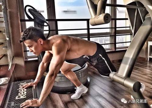 明星网红跳舞撩腹肌视频,明星网红热舞撩动粉丝心