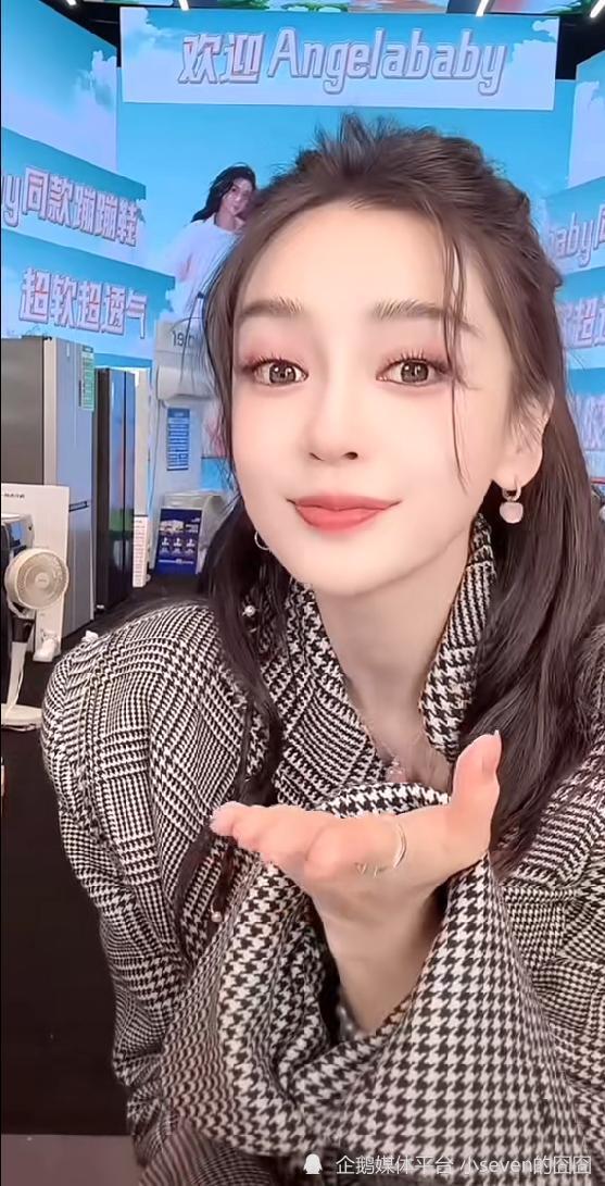 明星网红为什么选择直播,揭秘明星网红直播背后的动机与机遇