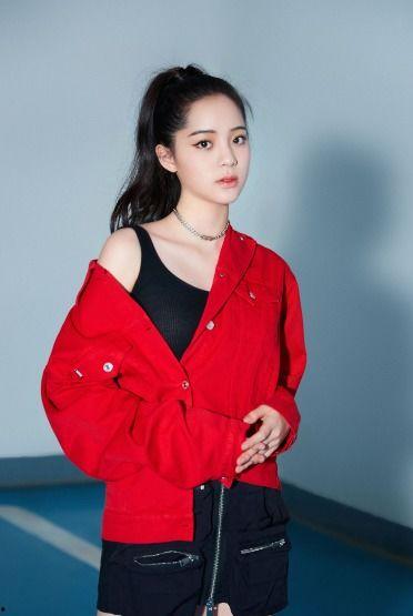 明星网红今日娱乐有哪些,今日明星网红娱乐资讯大盘点