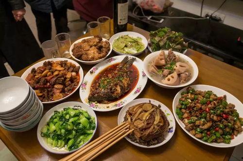 今日晚餐吃瓜直播,瓜界盛宴，揭秘晚餐吃瓜背后的故事