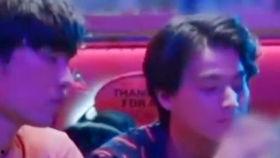 明星网红小歌星有哪些,揭秘当红明星网红小歌星的魅力风采