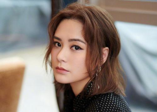 今日吃瓜女明星是谁图片,揭秘娱乐圈新晋“吃瓜女王”