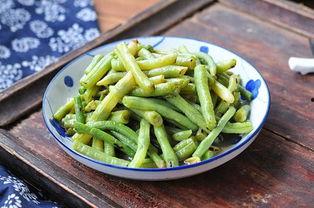 今日吃瓜老虎菜是什么菜,吃瓜老虎菜，究竟是什么美味佳肴？