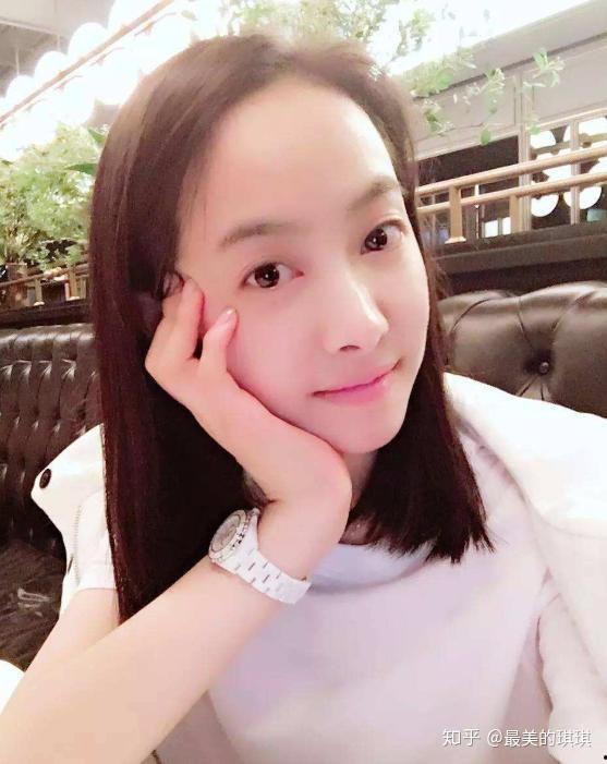 无刘海明星网红是谁,揭秘时尚潮流新宠