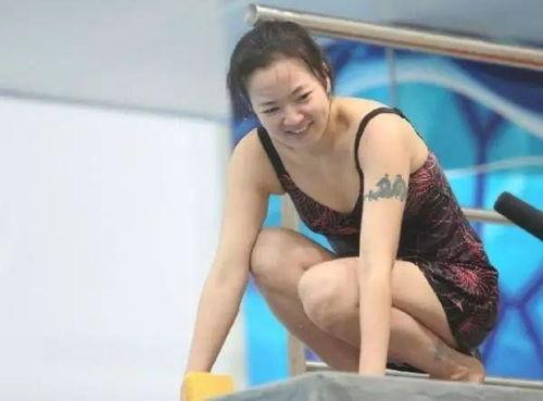 多位明星网红在跳水现场,明星网红齐聚一堂