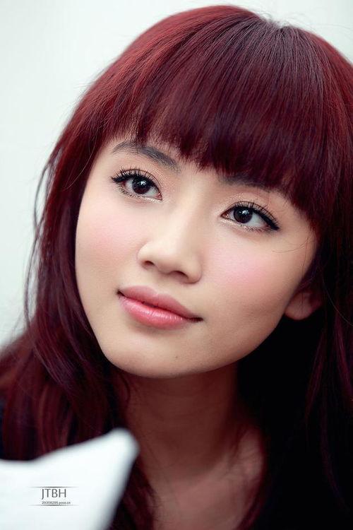 哪个明星网红来深圳了,XXX明星网红引发粉丝狂欢！”