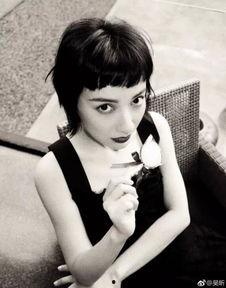 女明星网红的男朋友,网红男友力MAX！揭秘女明星甜蜜背后的神秘守护者