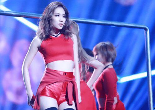 明星网红成名舞是谁,揭秘明星网红成名舞背后的传奇故事