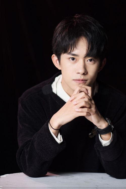 易烊千玺今日瓜料,揭秘明星背后的故事