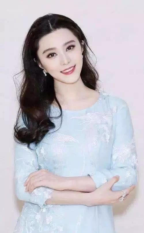 新疆明星网红有哪些名字,璀璨星河中的璀璨明珠