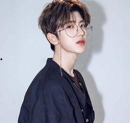 明星网红渔夫帽子图片,明星网红演绎夏日风情