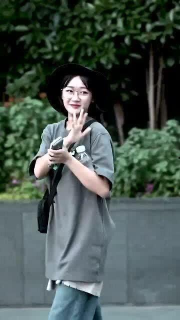 在街边遇到各种明星网红,明星网红的日常风采