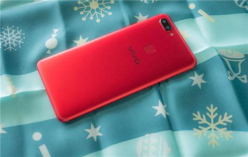 品牌送明星网红礼盒开箱,品牌诚意满满，惊喜连连开箱瞬间