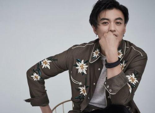 明星网红高科技演员,明星网红与高科技演员的跨界融合